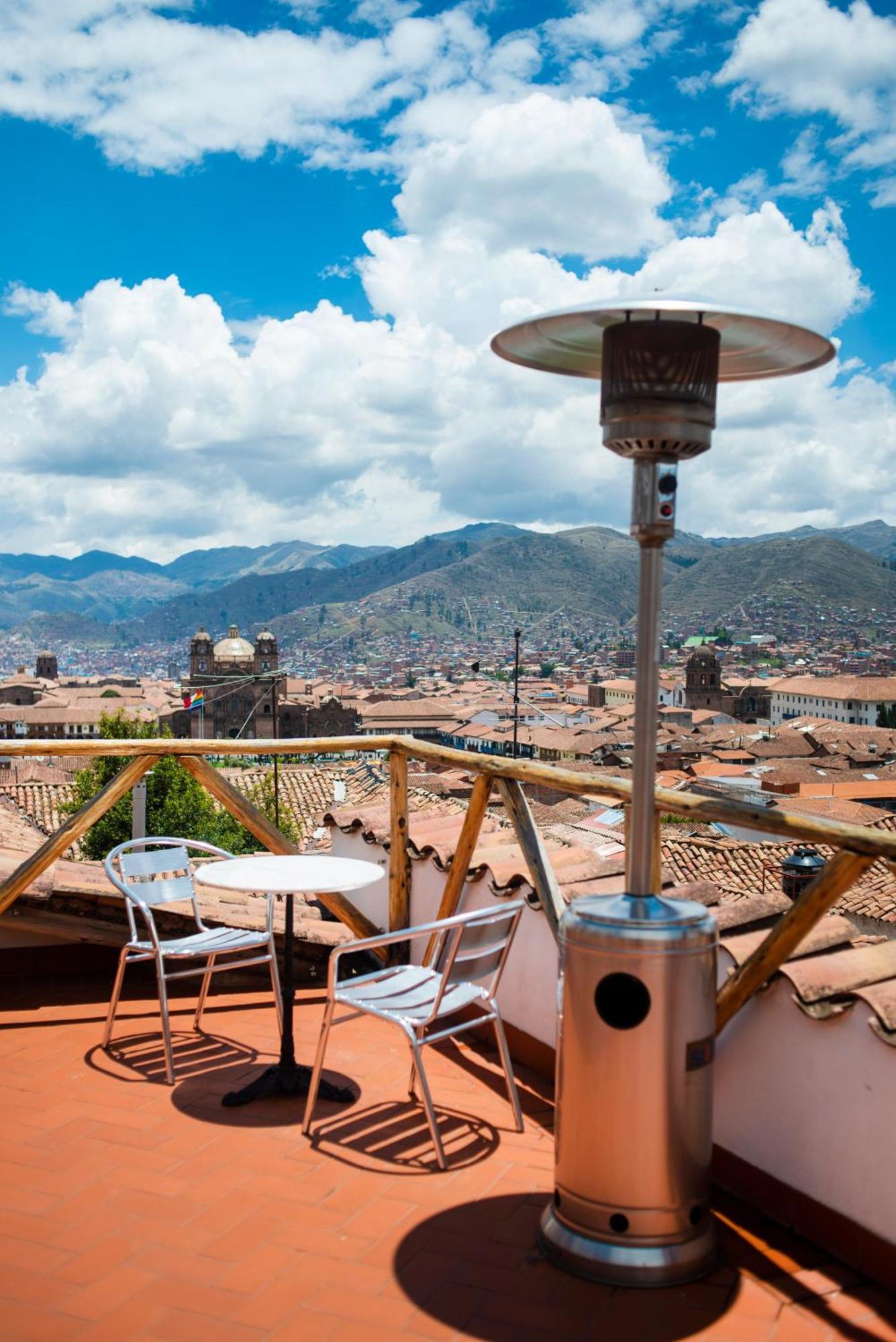 Rumi Wasi Cuzco Buitenkant foto