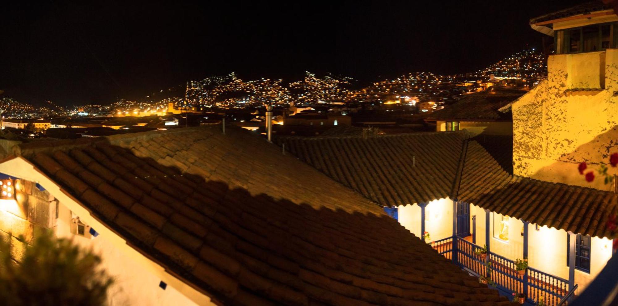 Rumi Wasi Cuzco Buitenkant foto
