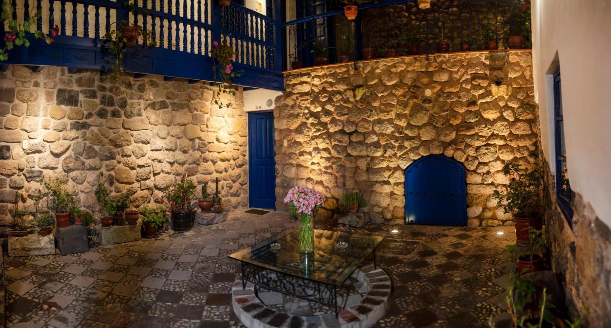 Rumi Wasi Cuzco Buitenkant foto
