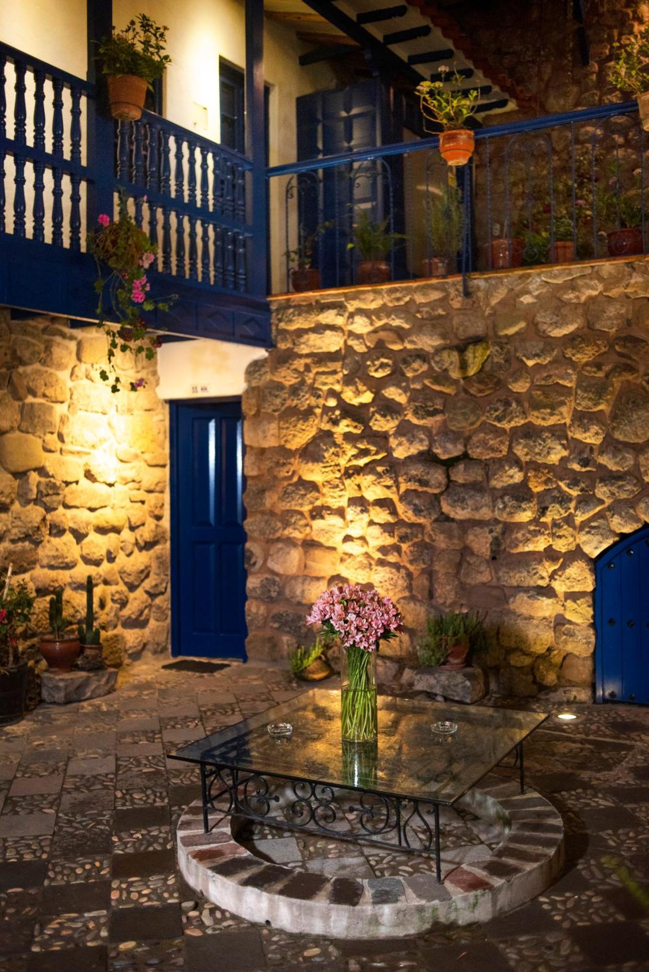 Rumi Wasi Cuzco Buitenkant foto